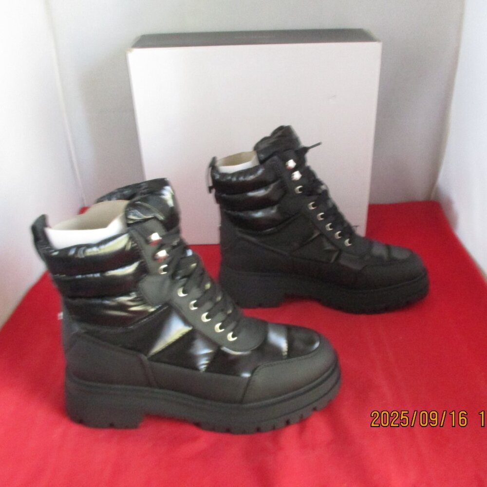 Nine West Women's Pilar Lug Sole Booties $155 - US Size 7 1/2 - Black - 1347